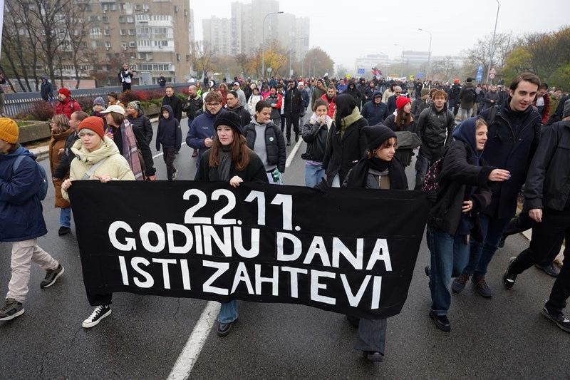 Godinu dana od blokada fakulteta: Studenti ponovno na ulicama Beograda